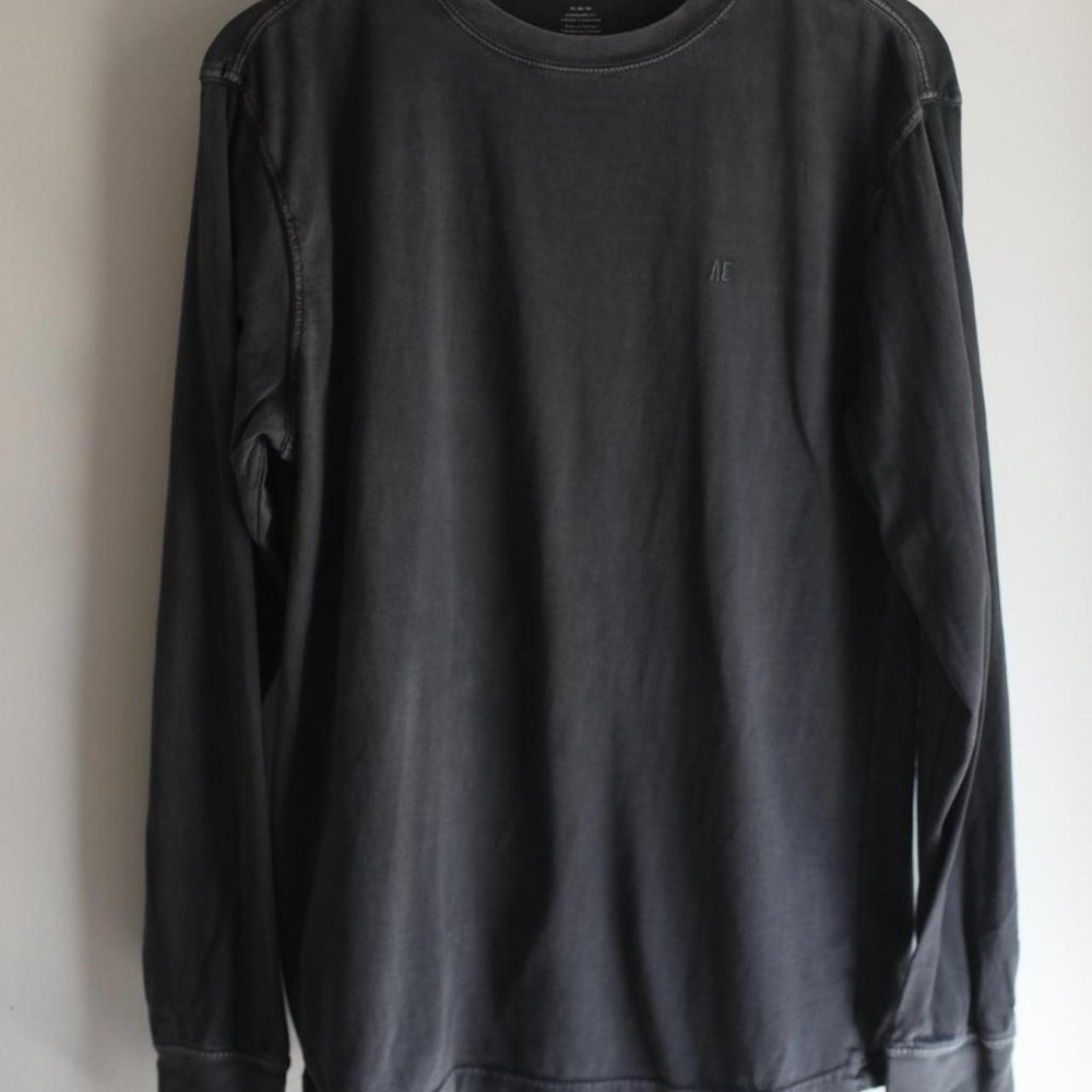 American Eagle faded black long sleeve tee | washed grunge basic - M Medium